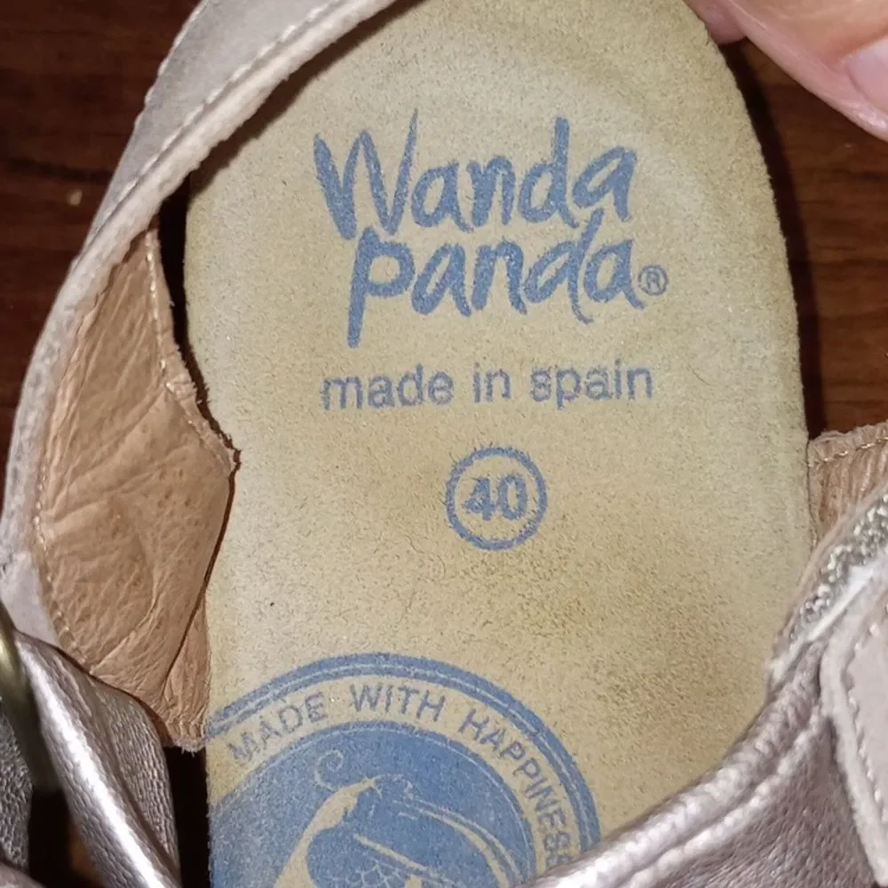 WANDA PANDA Women's Wandar Sandal Tan Combo- Size EU 40 / US 9.5 - 10